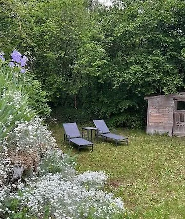 House With A Hidden Garden *