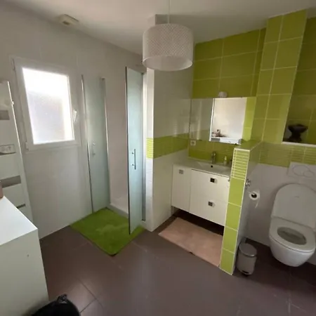 House With A Hidden Garden Holiday home *